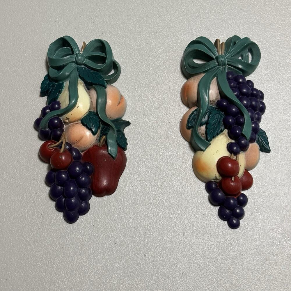 Vintage 1995 Burwood Fruit Wall Hanging Plaques Plastic Home Decor Cottage Core